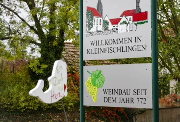 Ortsschild Kleinfischlingen