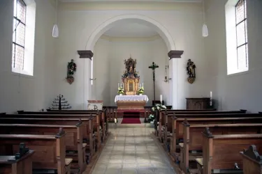 Kath Kirche Kleinfischlingen Inneraum
