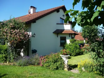Eingang zur FEWO am Weinhübel (© Frau Kölbl)