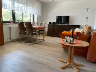 Wohnzimmer Bild 2