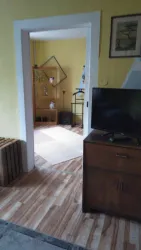 TV mit Kommode