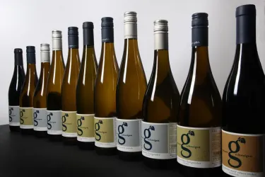 Weinflaschen (© Weingut Geisser)