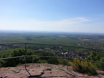 Aussichtsplattform Neukastel