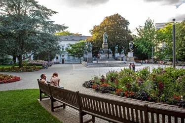 Lutherdenkmal im Sommer (© Bernward Bertram)