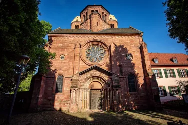 Kirche und Kloster St. Paulaus von außen (© Bernward Bertram)
