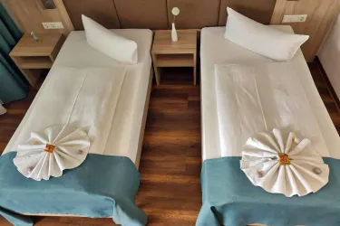 Doppelzimmer Einzelbetten