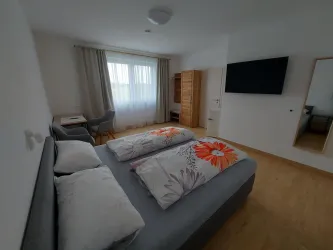 Zimmer 14 Grauburgunder Schlafkammer