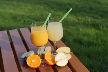 drink-3775149_1280