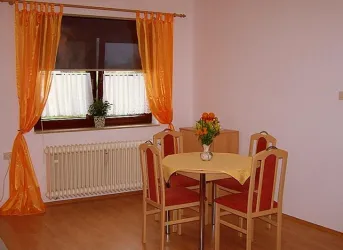 Esszimmer 2 neu