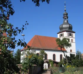 2006 09 08  Prot. Kirche Alsenborn mit Umgebung 06 (© Hans Buch)