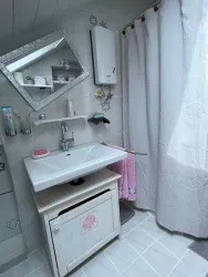 Badezimmer 1 (© Petra Schmidt)
