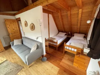 Schlafzimmer 1 (© Harry Hamacher)