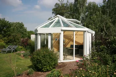FeWo Bengel - Pavillon (© Familie Bengel)