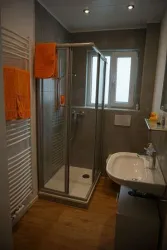 Badezimmer EG