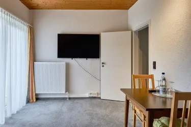 180412-173807-XT2A3672-1-zimmer--2400