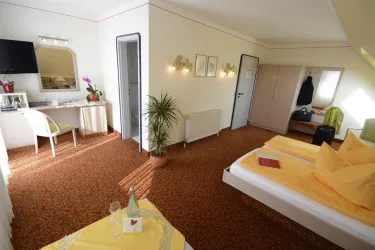 Komfort Plus Zimmer (© Hotel Weingarten Bad Dürkheim)