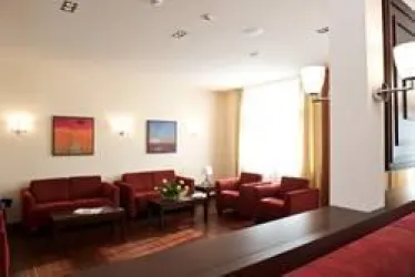 Sitzgelegenheiten
