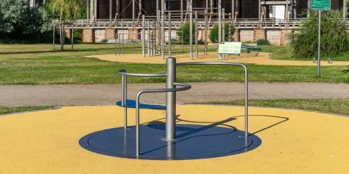 Barrierefreies Spielgerät