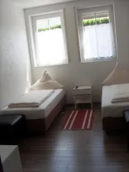 Zweibettzimmer_1