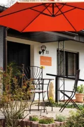 Eingang und Südwestterrasse
