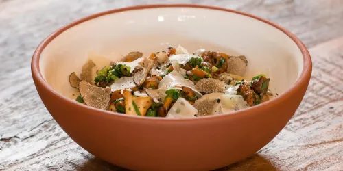Pasta, Pfifferlinge, Trüffel