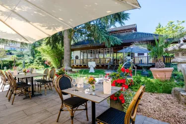 Gartenterrasse mit Blick