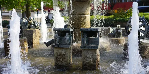 Wurstmarktbrunnen im Detail
