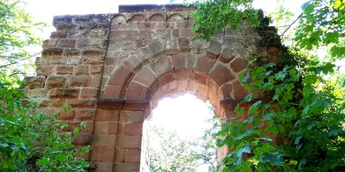 Portal der Ruine Schlosseck