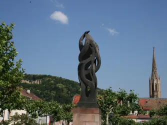 Feuervogel mit Schlosskirche