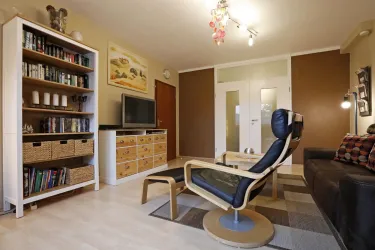 Wohnzimmer Ansicht 1 (© Stadt Bad Dürkheim)