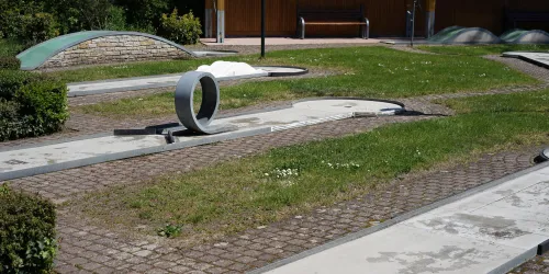 Minigolfplatz Bahnen (© Stadt Bad Dürkheim)
