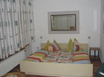 Dreibettzimmer Doppelbett