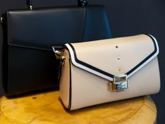 Handtasche