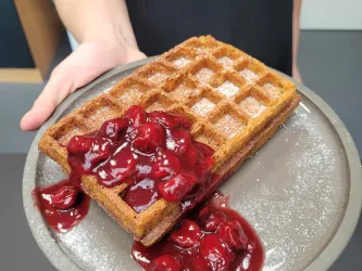 Haselnusswaffel