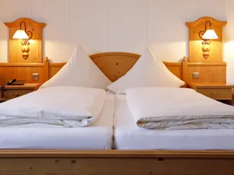 Doppelbett (© Stadt Bad Dürkheim)