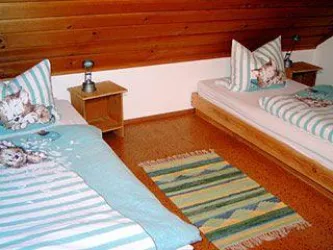 Schlafzimmer Einzelbetten (© Mertel)