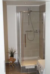 Dusche (© Foto: Robin Bühler)