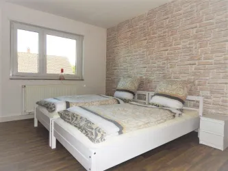 Schlafzimmer 1 (© Foto: Ronald-Florschütz-Hoffmann)