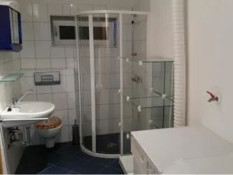 Bad mit Dusche