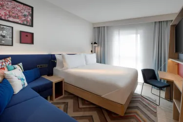 King room (© Hampton by Hilton Kaiserslautern)