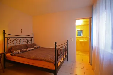 Schlafzimmer1