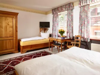 Ein Zimmer des Hotels (© Quelle: homepage Burgschänke)
