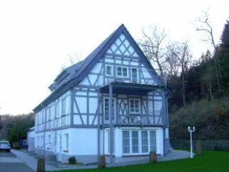 Aussen2
