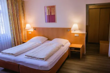 Blick in das Familienzimmer (© Bremerhof)