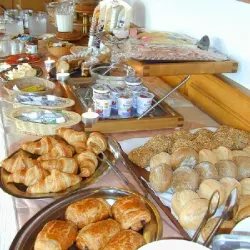 auch Frühstücksbüffet (© Hotel Fröhlich)