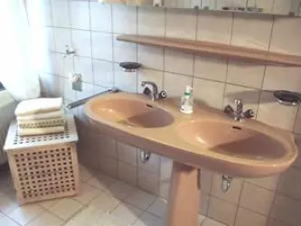 Badezimmer1 (© Felgner)