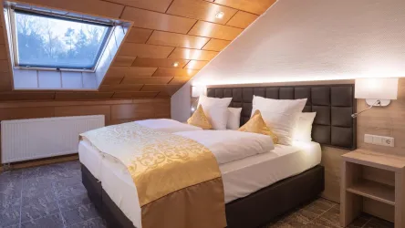 Suite 2019 - 7