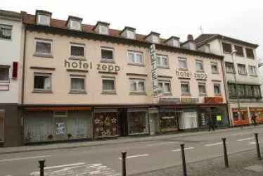 Hotel Fassade 2