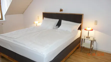 Boxspringbett-Schlafzimmer