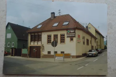 Weinstube Uebel von außen